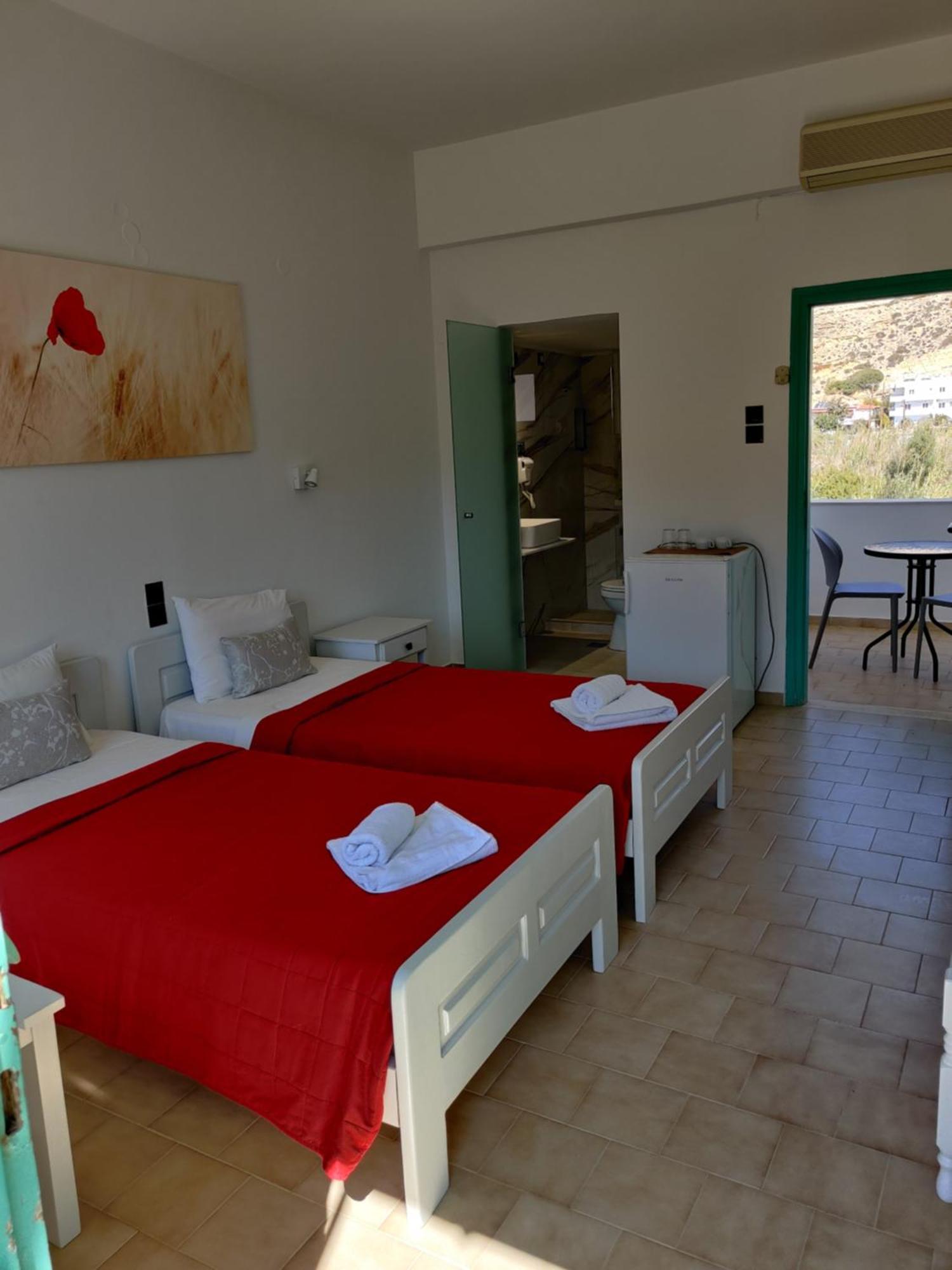 Dimitris Villa Hotel Matala Esterno foto