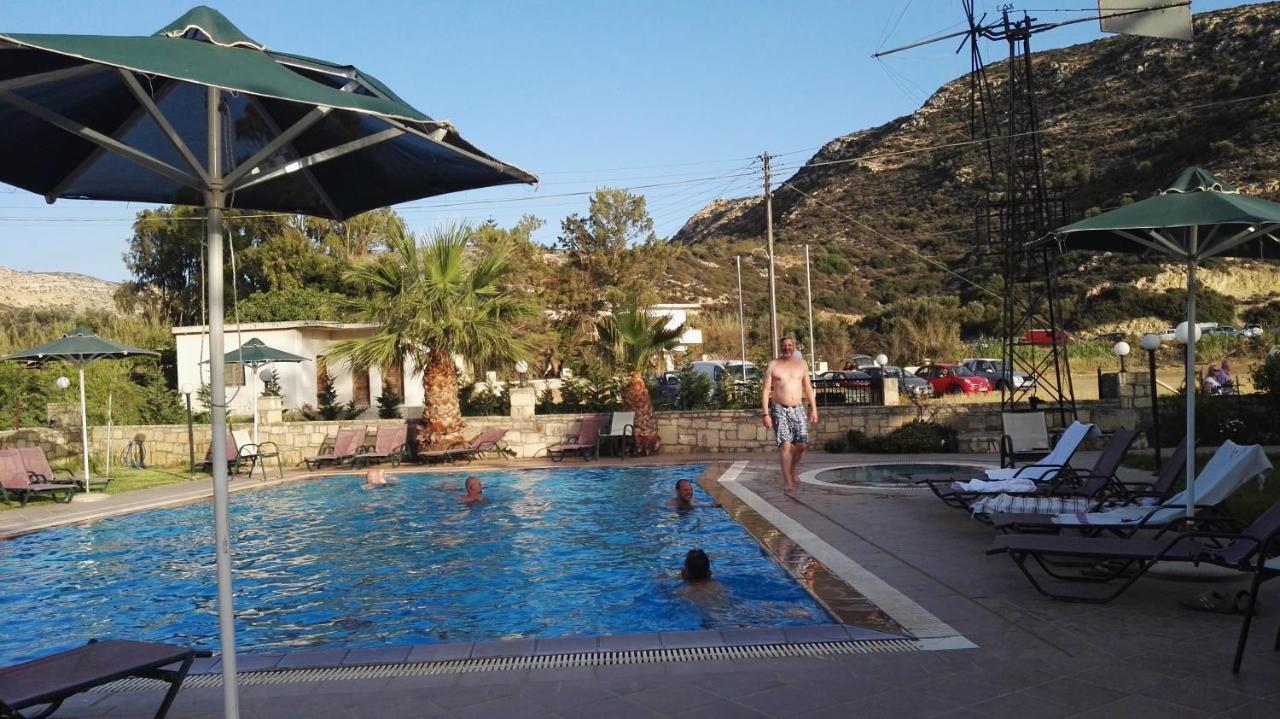Dimitris Villa Hotel Matala Esterno foto
